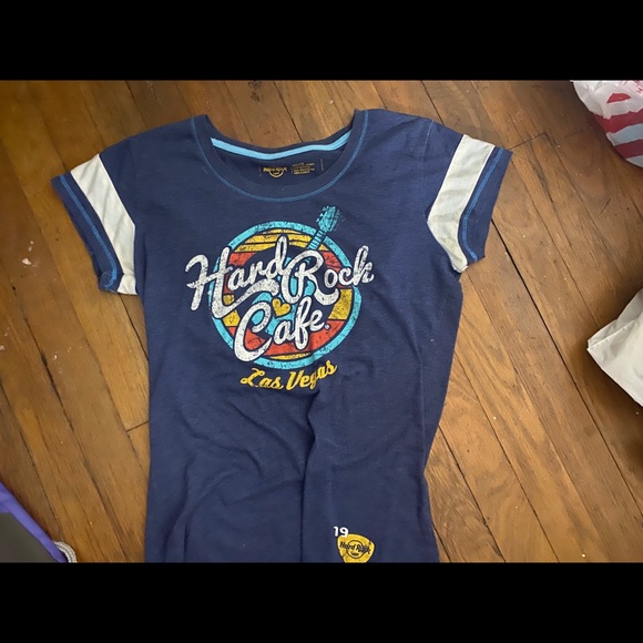 shirts and jeans! - Picture 7 of 7